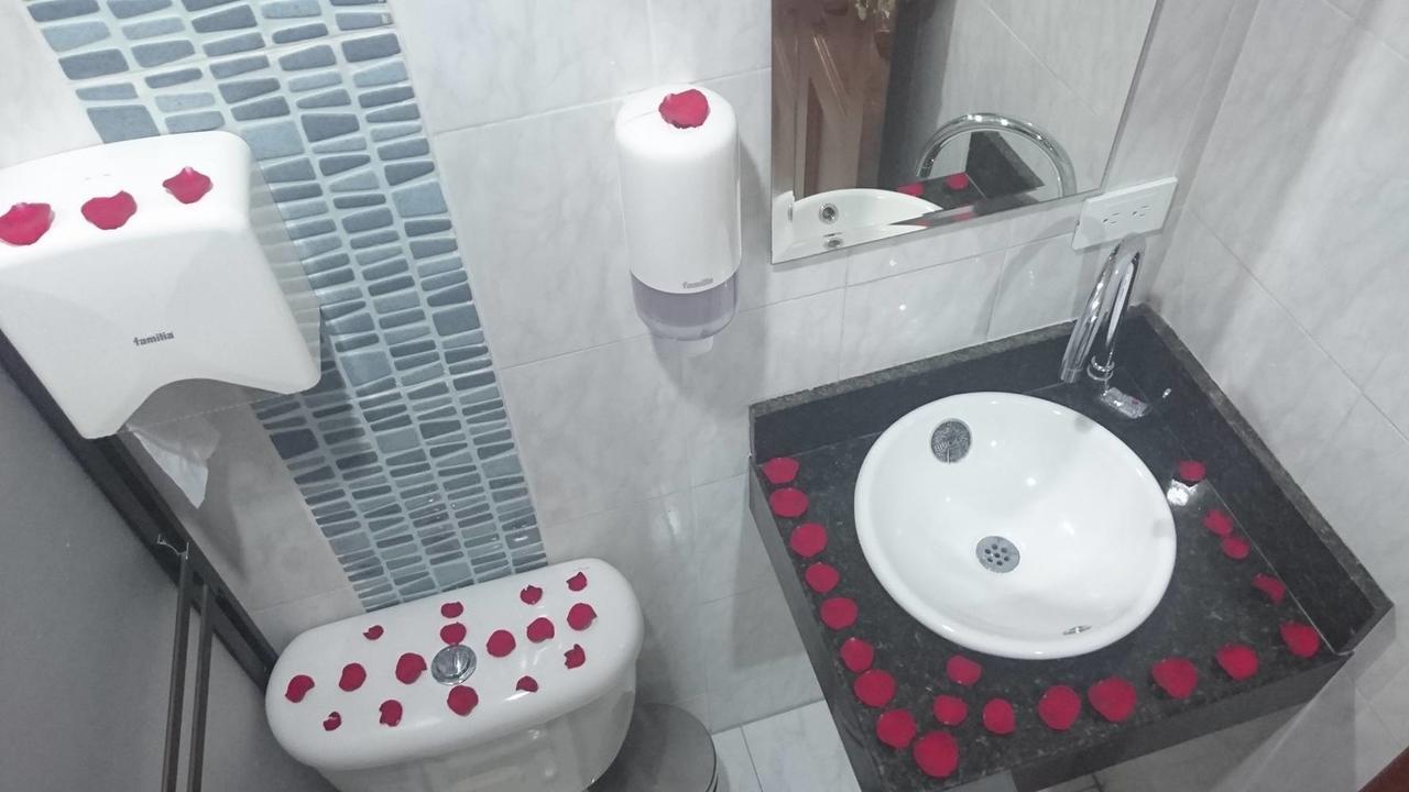 דויטאמה Hotel Sipa מראה חיצוני תמונה